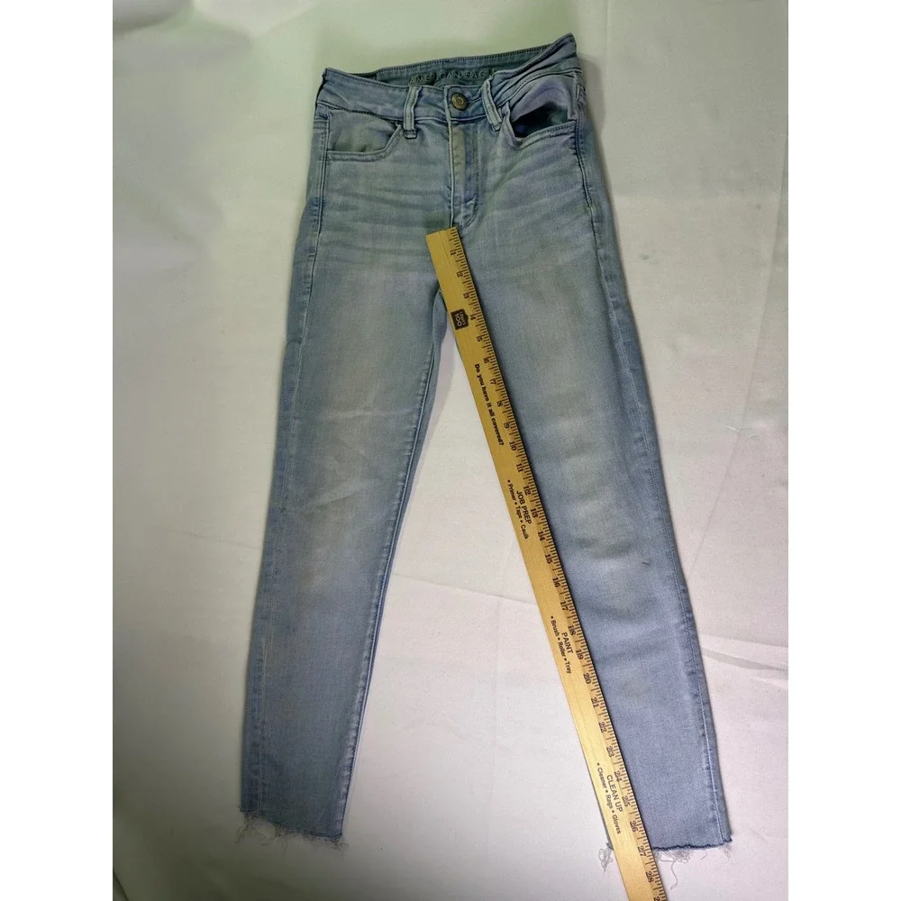 American Eagle‎ Hi-Rise Jegging Next Level Stretch Light Wash Size 2 Regular